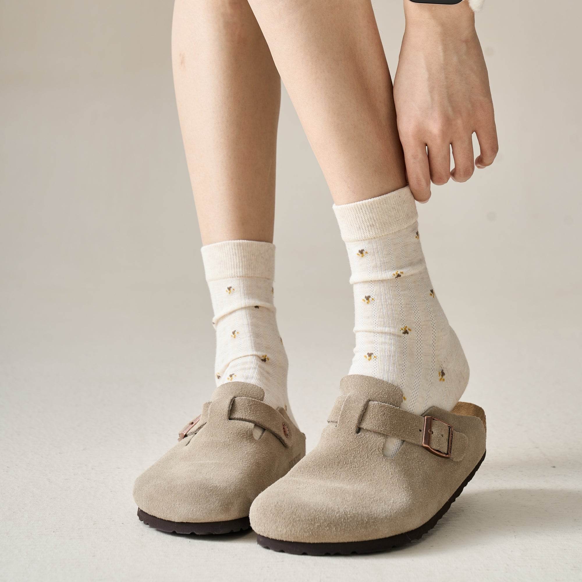 Women's Ditsy Floral Ribbed Cotton Socks - Single Pair