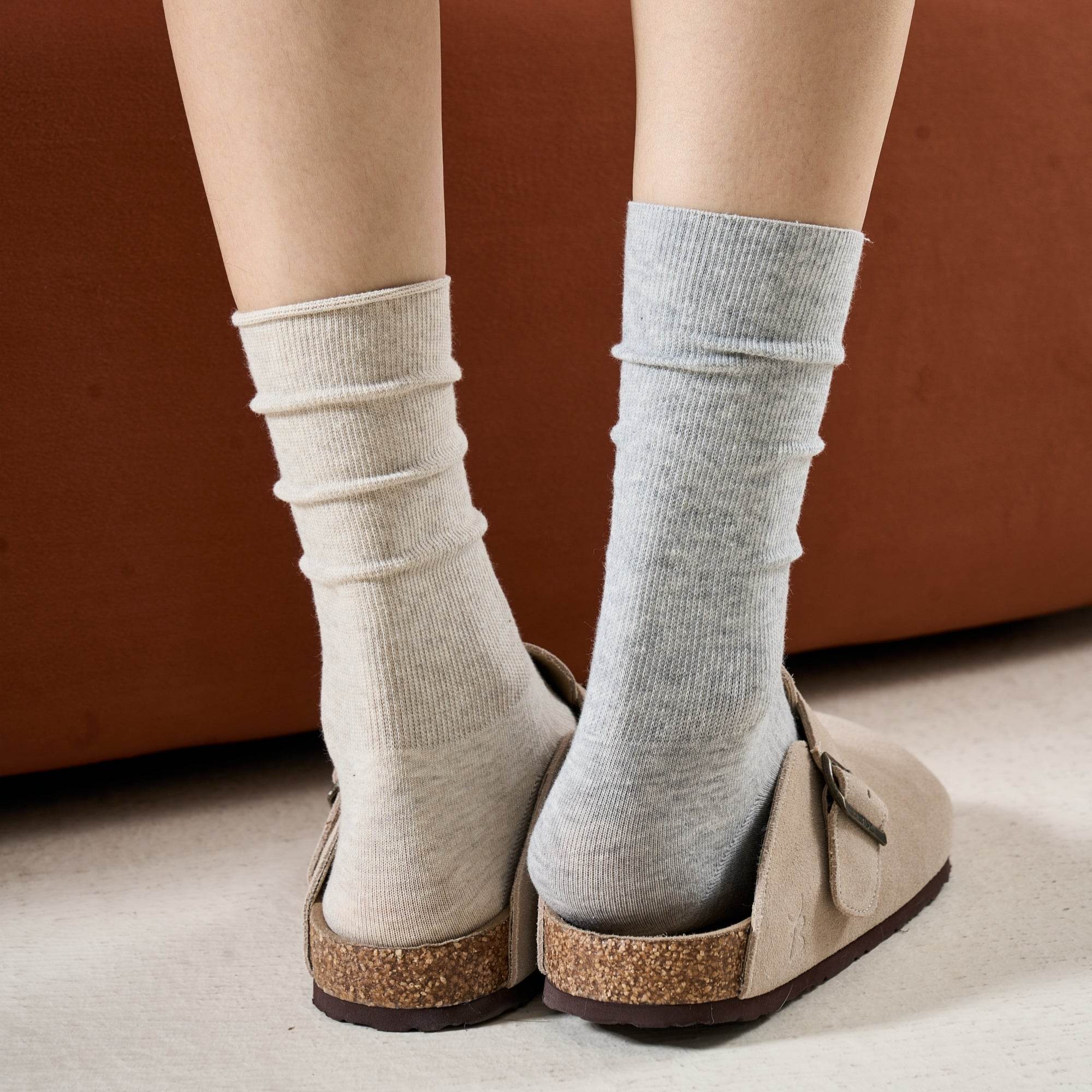 Women's Classic Ribbed Slouch Crew Socks - Single Pair