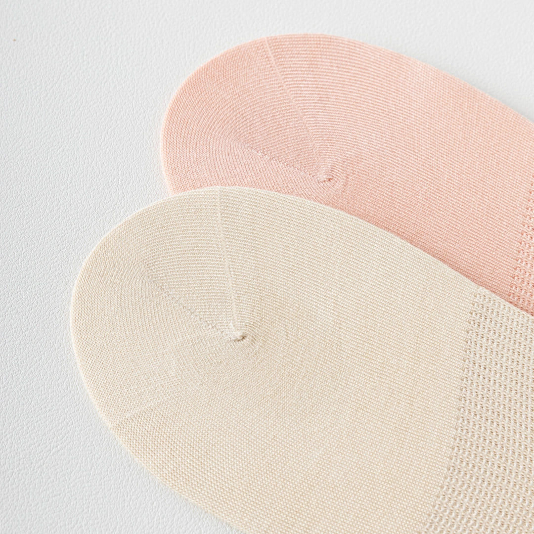 Women's Silk Blend Cooling Invisible Socks