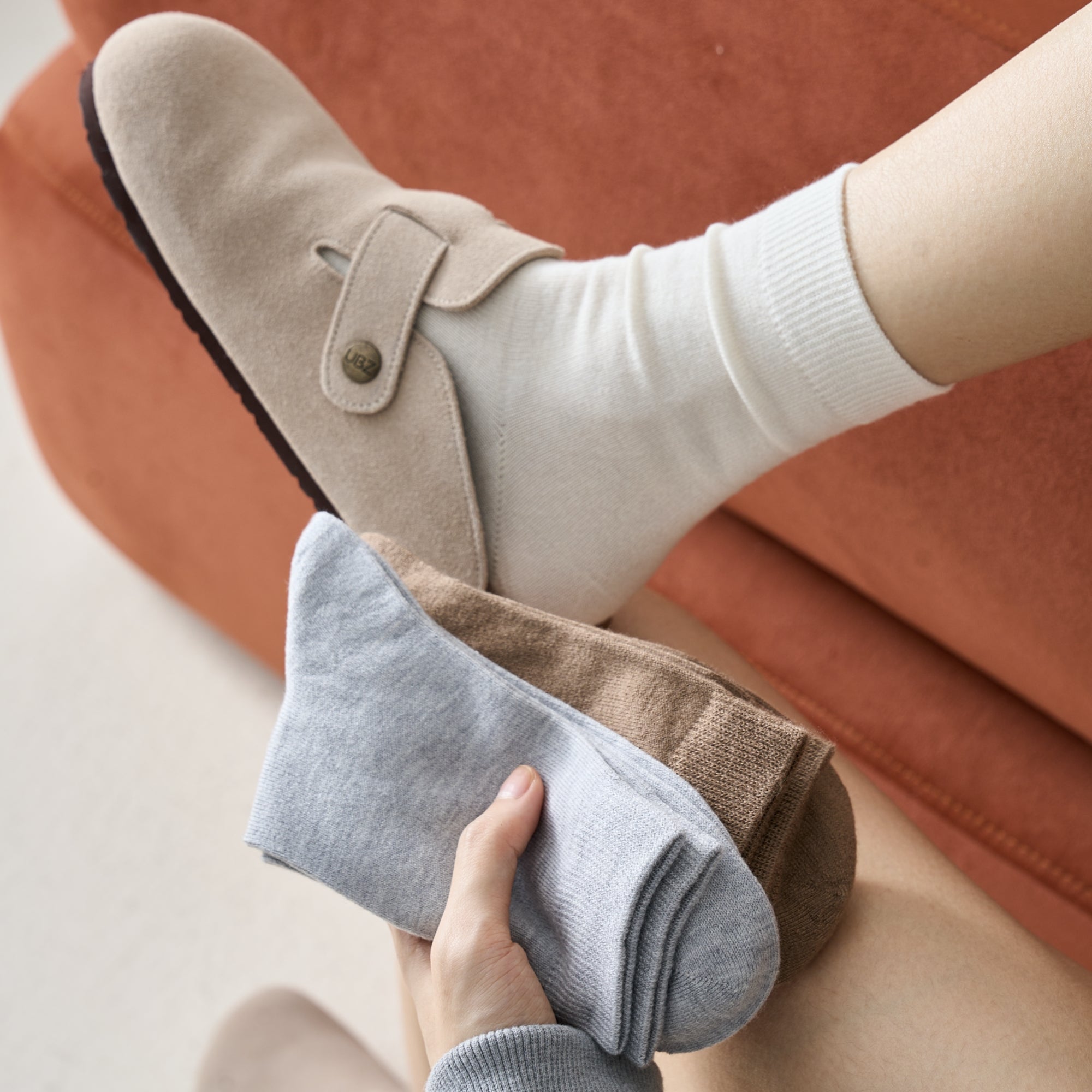 Women's Classic Ribbed Wool & Silk Socks - Single Pair