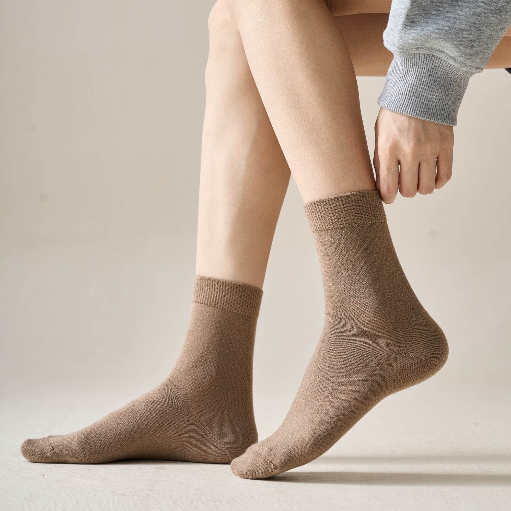 Women's Classic Ribbed Wool & Silk Socks - Single Pair