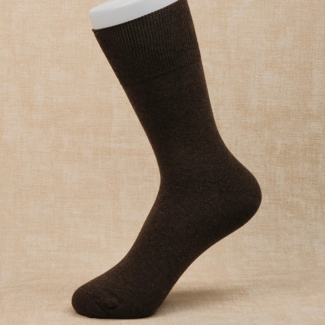 Women's 98% Cotton 7" Non-Binding Crew Socks - product photo showing soft cotton-rich comfort
