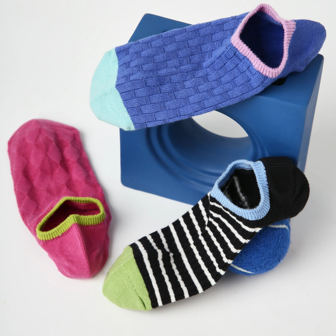 Textured No-Show Socks