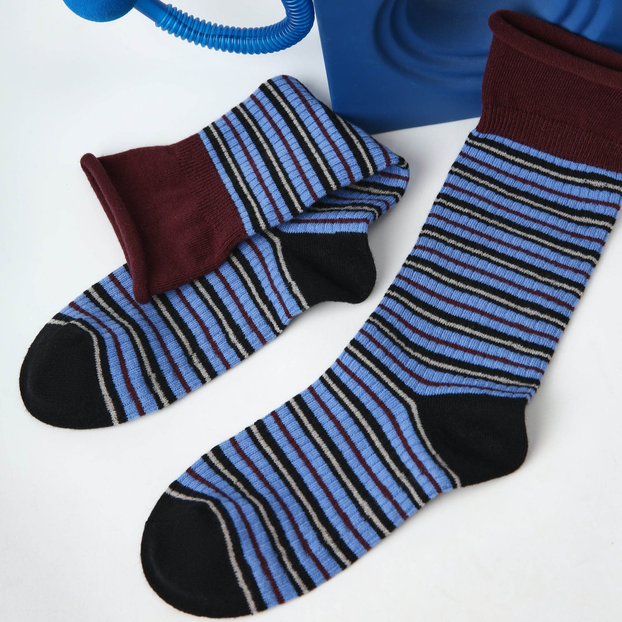 Women's Maroon Cuff Stripe Crew Socks - Single Pair