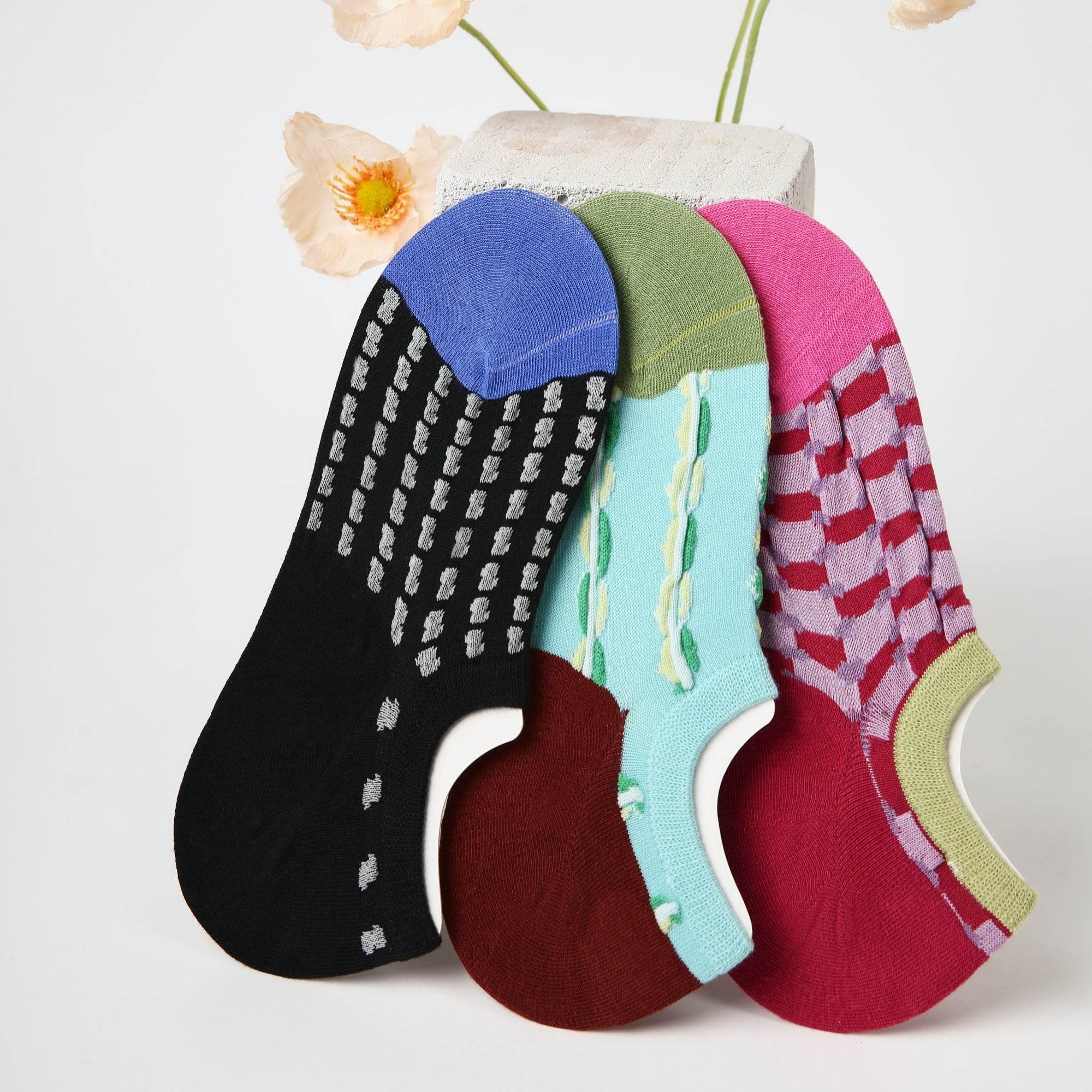 Women's Colorful Patterned No-Show Socks - 3 Pairs
