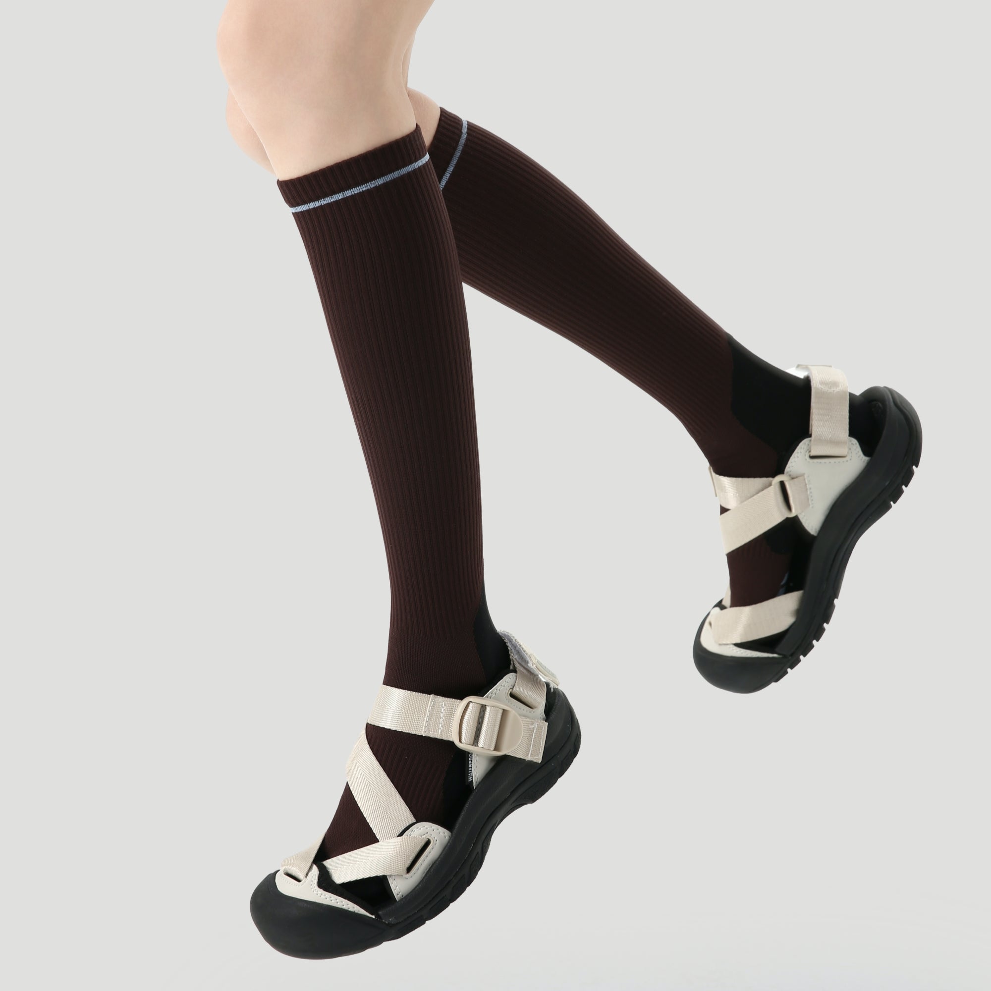 Women's Performance Knee-High Hiking Socks - Charcoal & Black