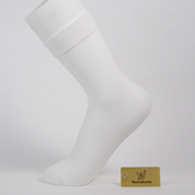 Women's 63% Combed Cotton Seamless Quarter Socks - product photo showing soft cotton comfort