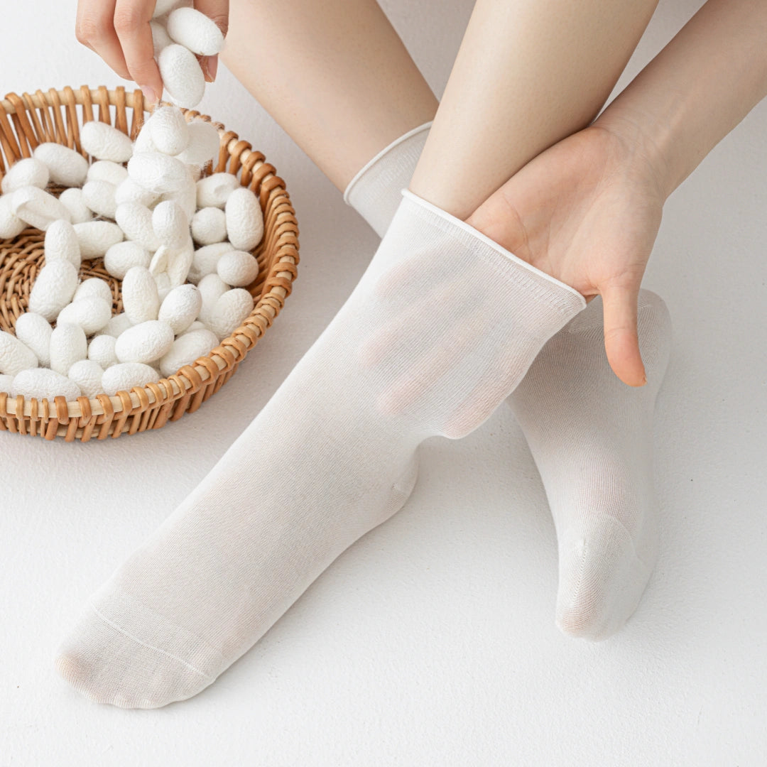 Women's 5.5" Luxury 6A Silk Roll Top Socks