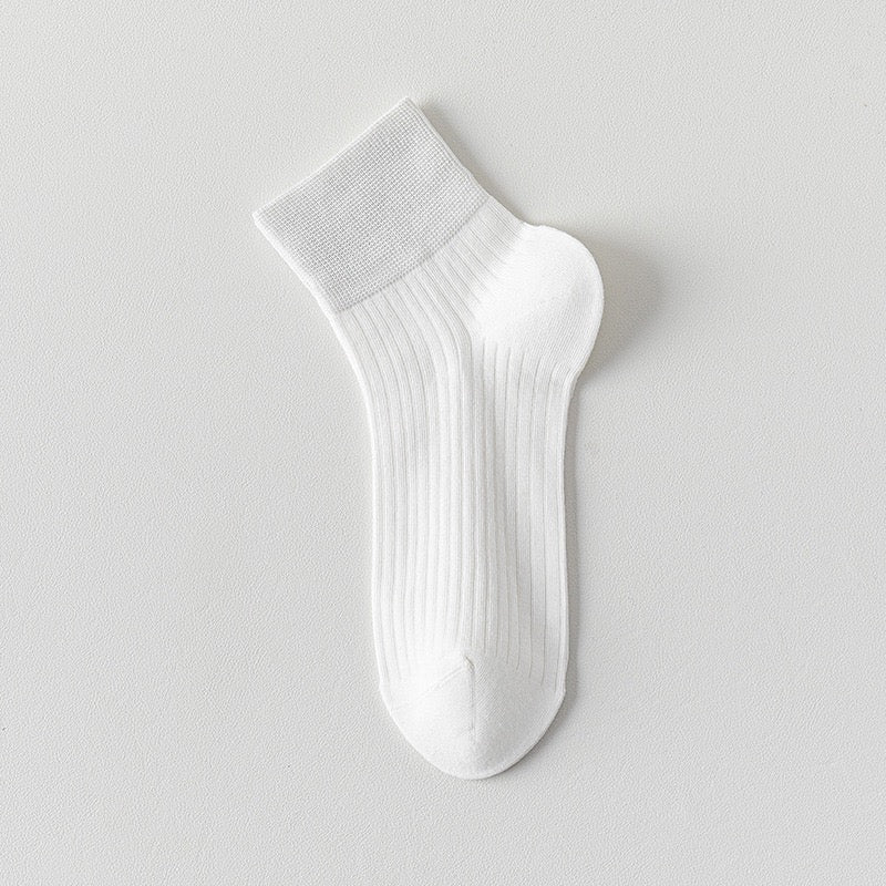 Women's 92% Cotton Candy-Colored Ankle Socks