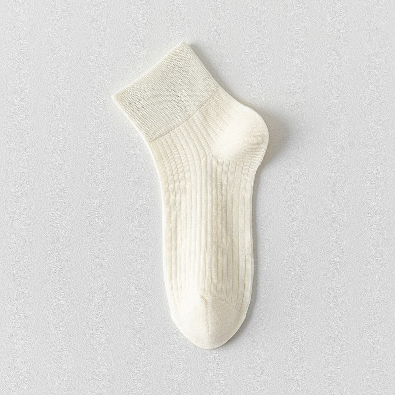 Women's 92% Cotton Candy-Colored Ankle Socks
