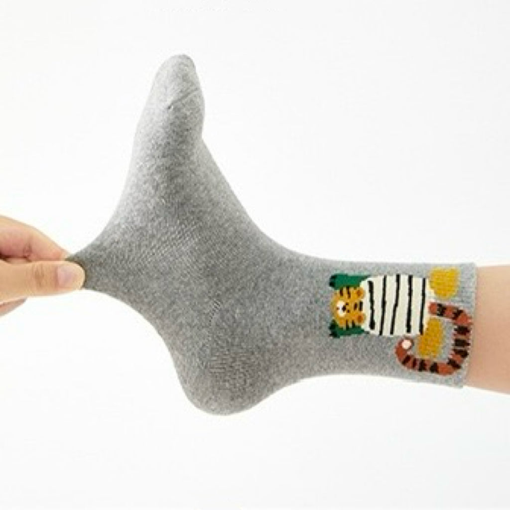 Kids' Fully Cushioned Terry Upside-Down Safari Animals Warm Crew Socks (5-Pack)