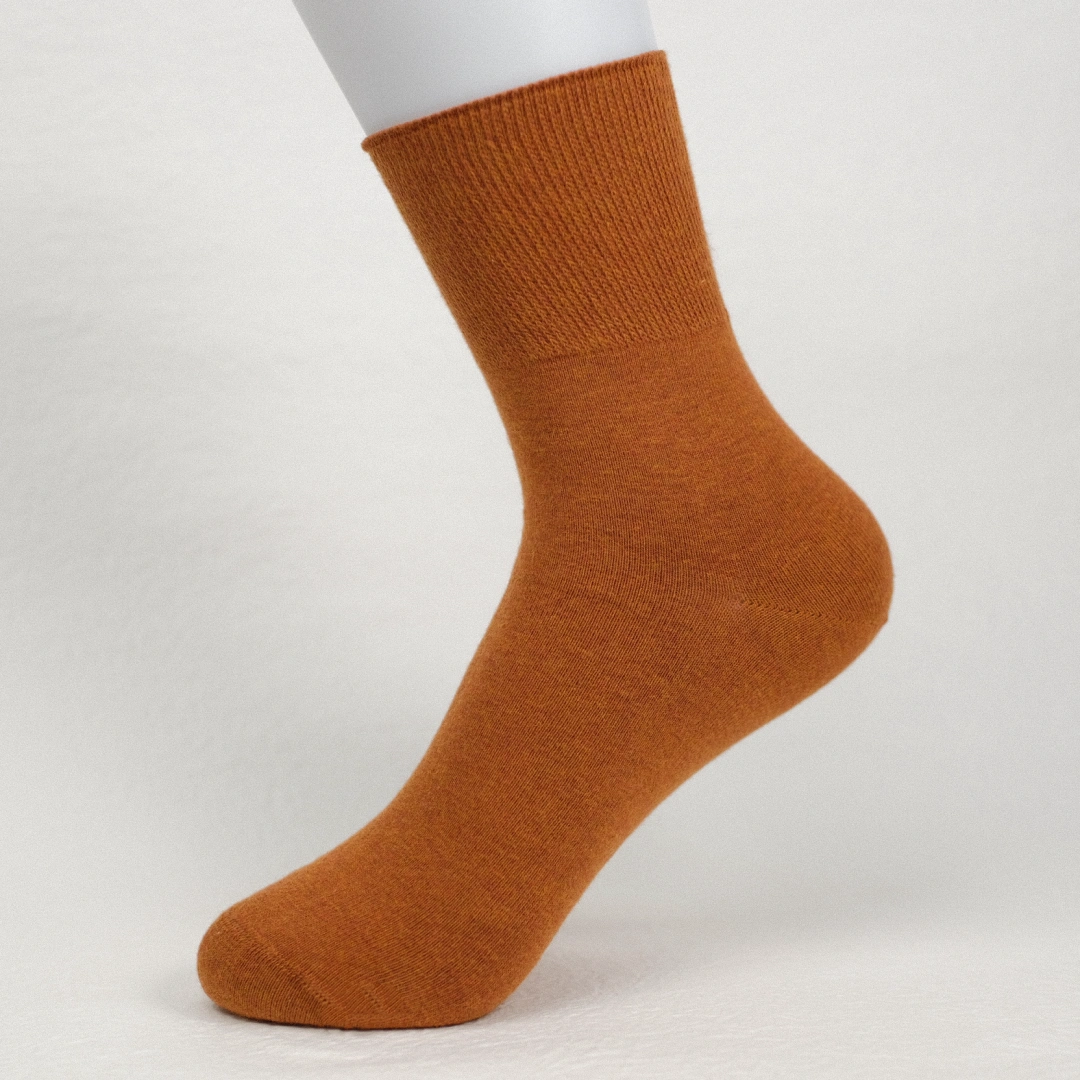 Women's 98% Cotton Relaxed-Fit Heather Crew Socks - product photo showing soft cotton-rich comfort