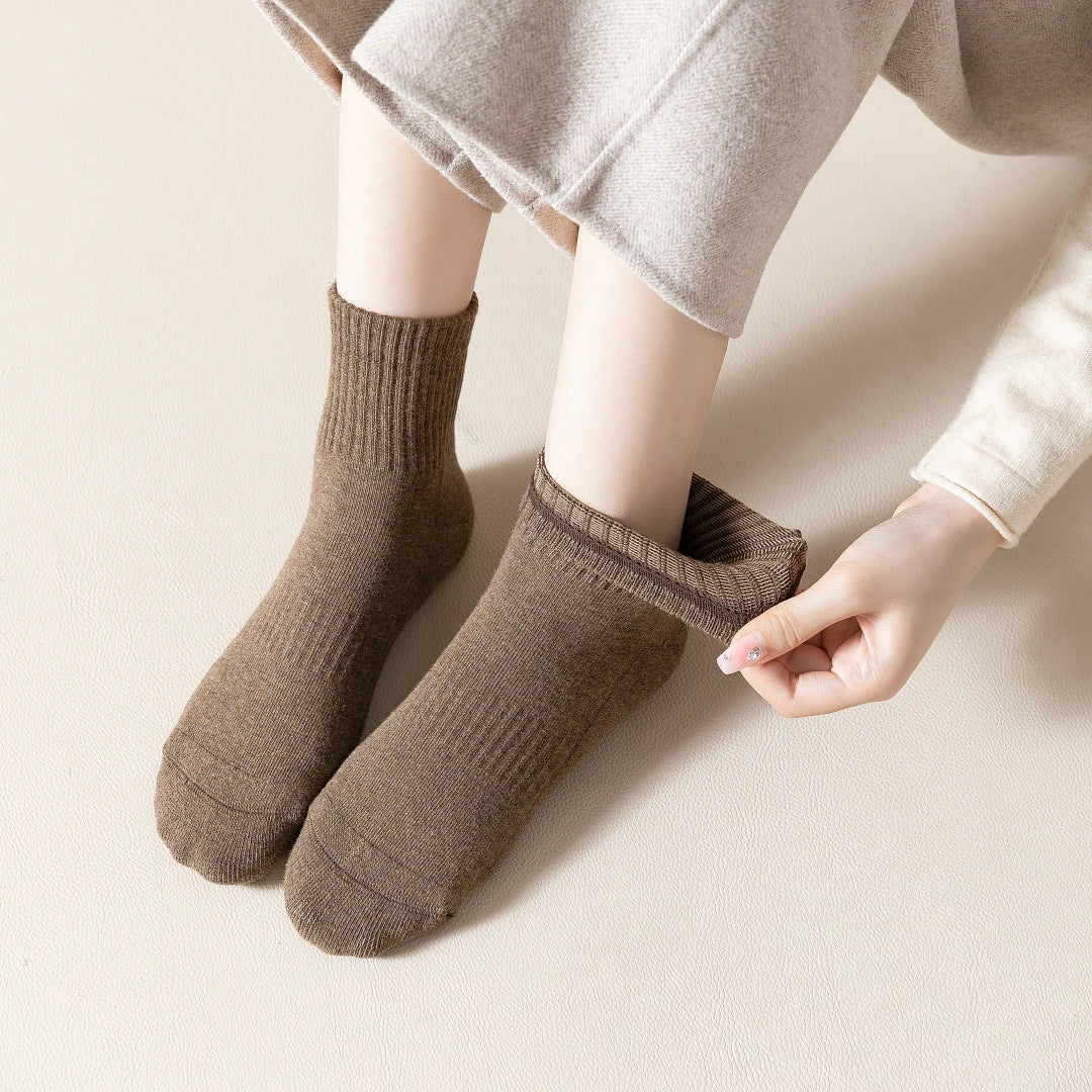 Women's 92% Cotton Terry Cushion Ankle Socks - product photo showing cushioned comfort