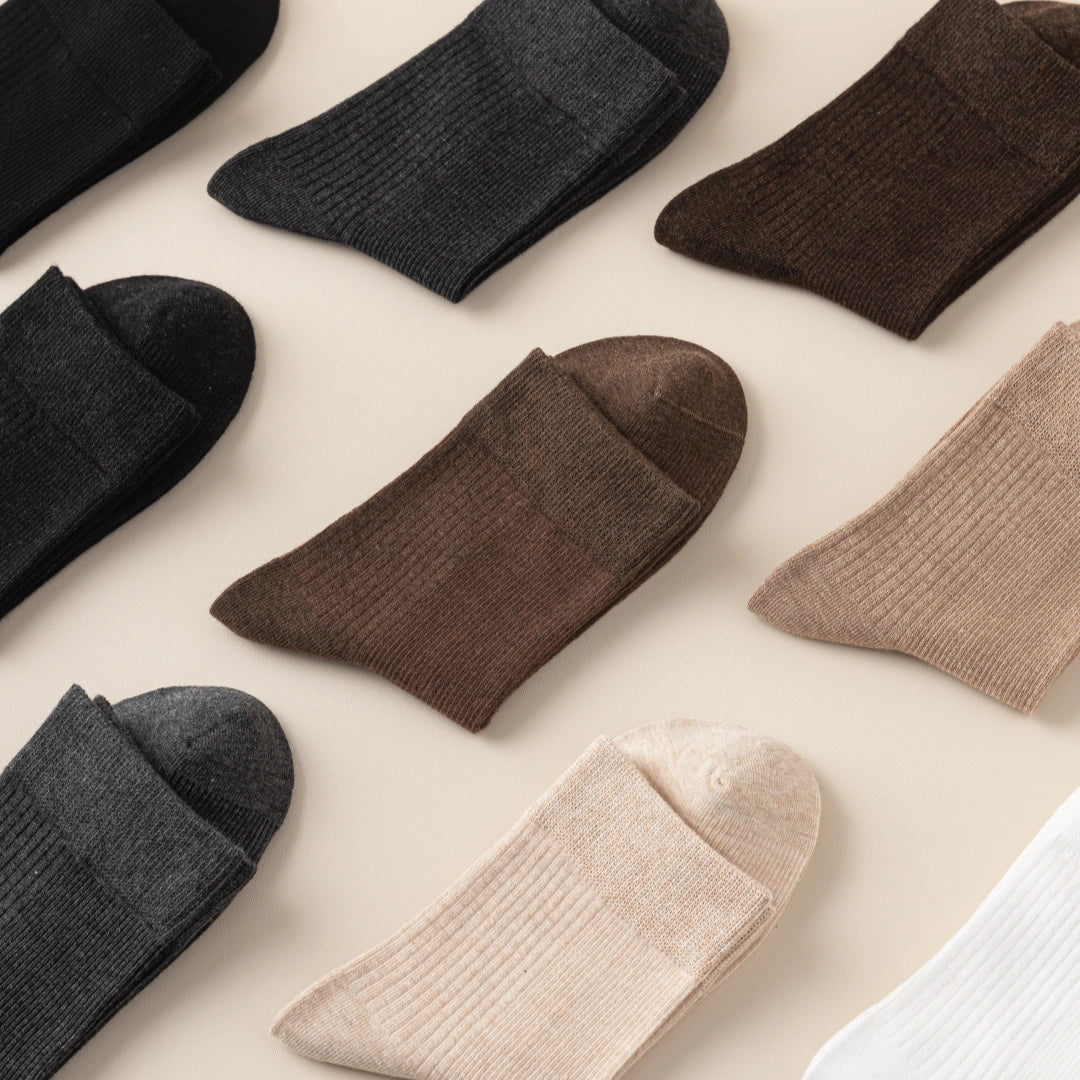 Women's 98% Cotton Fine-Ribbed Quarter Socks