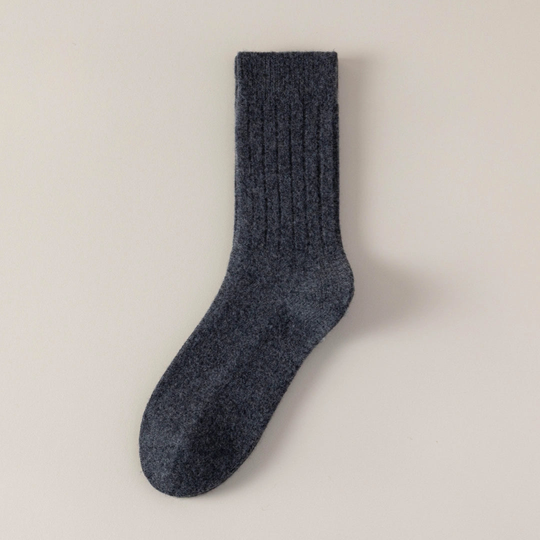 Men's 98% Merino Wool Mid-Weight Ribbed Crew Socks