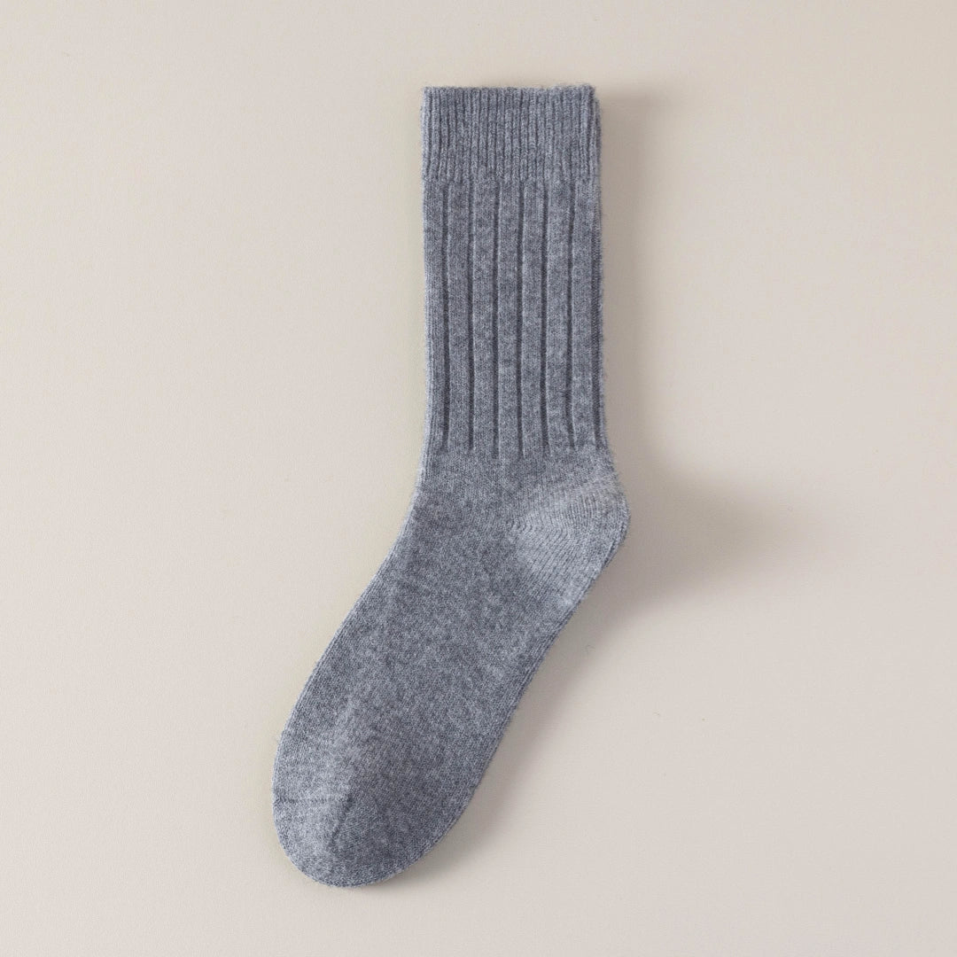 Men's 98% Merino Wool Mid-Weight Ribbed Crew Socks