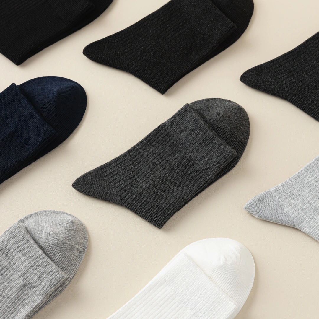 Men's 98% Cotton Fine-Ribbed Quarter Socks