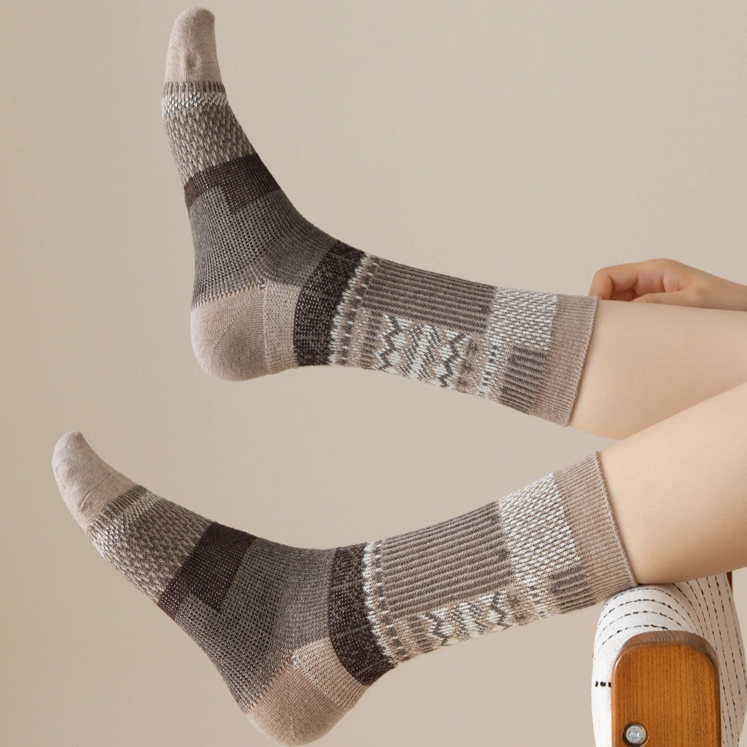 Women's Combed Cotton Blend 7.1" Textured Knit Multi-Pattern Crew Socks