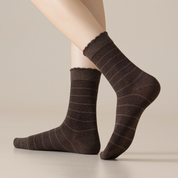 Women's 98% Premium Cotton Fine-Striped Scallop-Trim Crew Socks