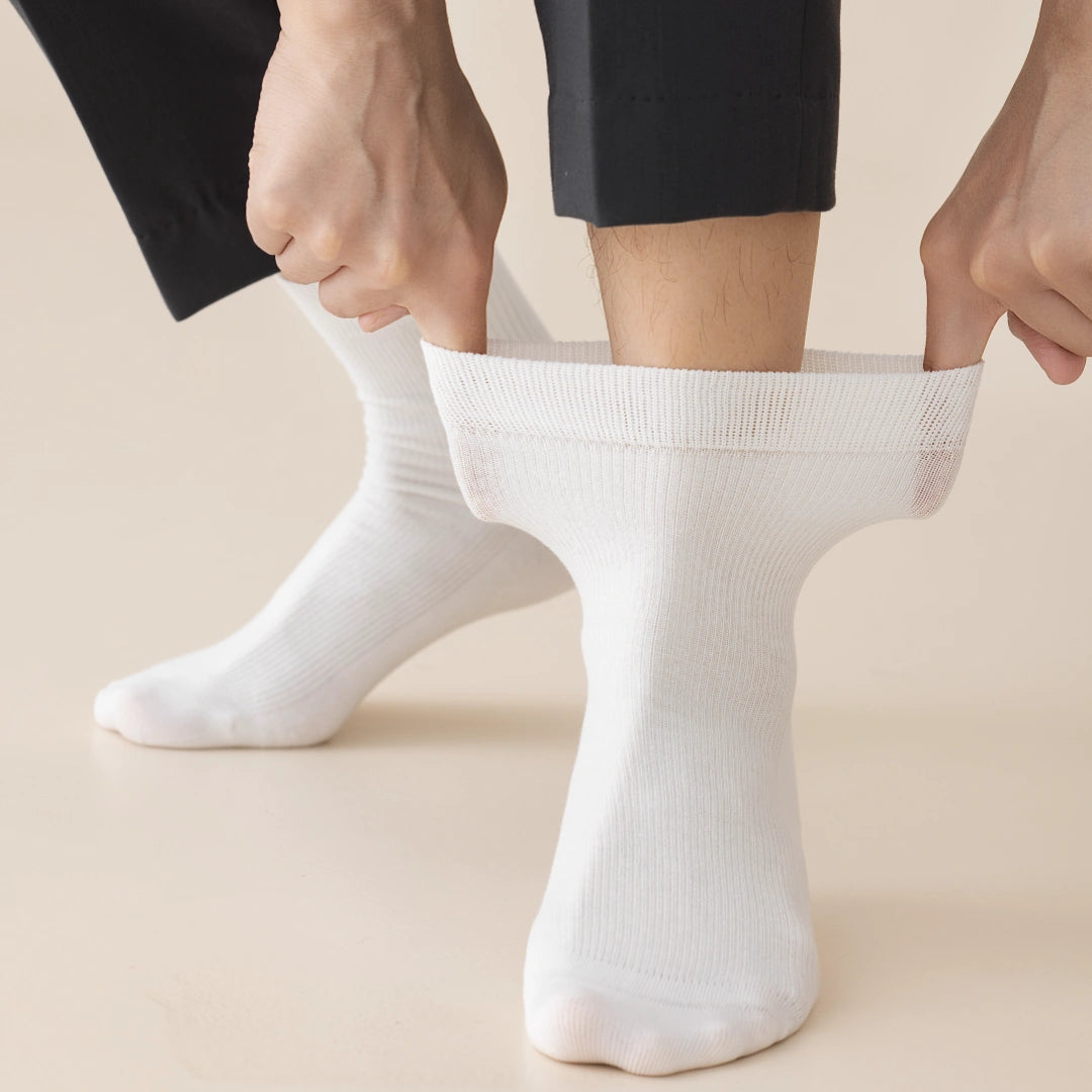 Men's 98% Cotton Fine-Ribbed Quarter Socks