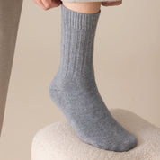Men's 98% Merino Wool Mid-Weight Ribbed Crew Socks