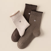 Women's 98% Premium Cotton Metallic Heart Charm Scallop-Trim Crew Socks