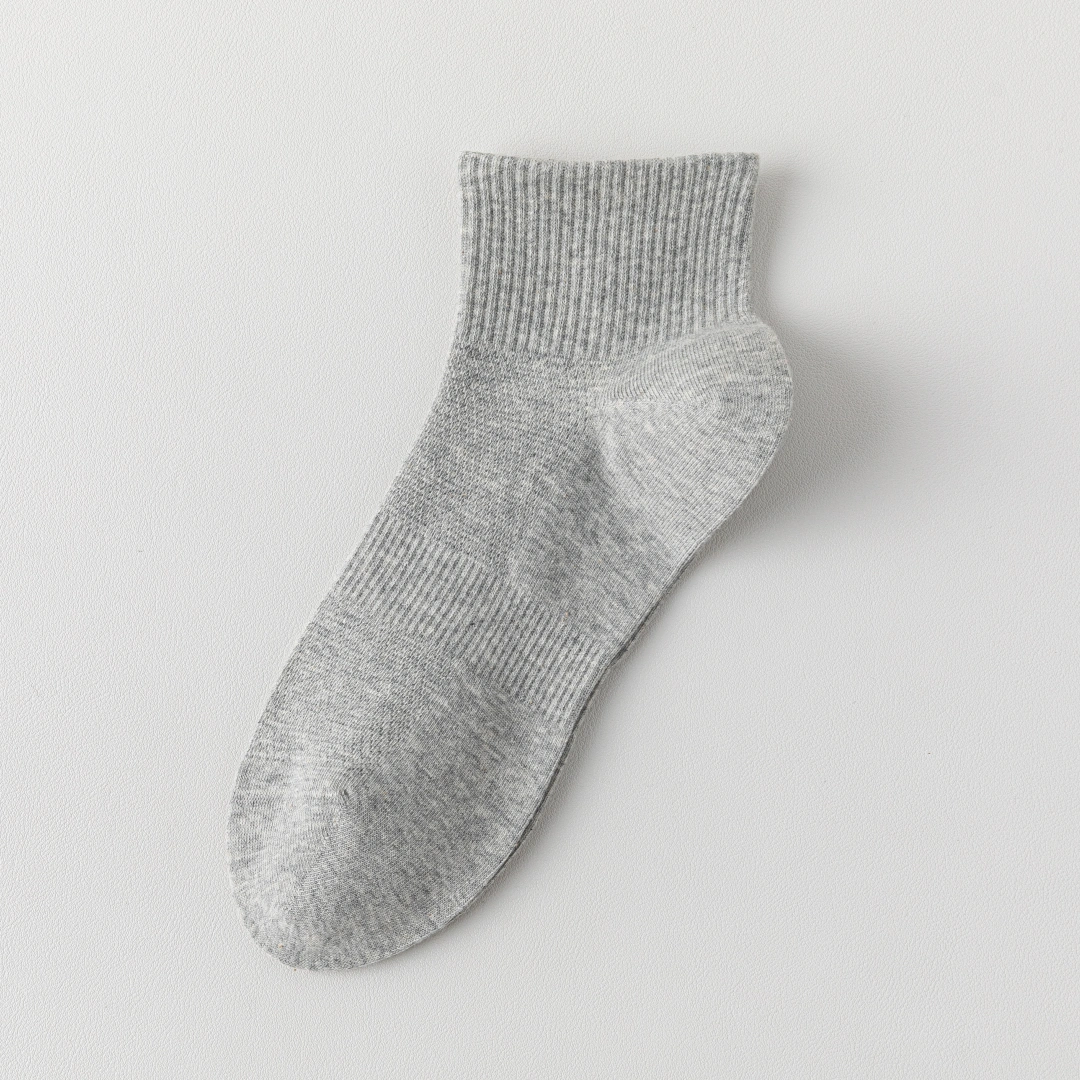 Men's 98% Cotton Breathable Mesh Ankle Socks - product photo showing breathable mesh comfort