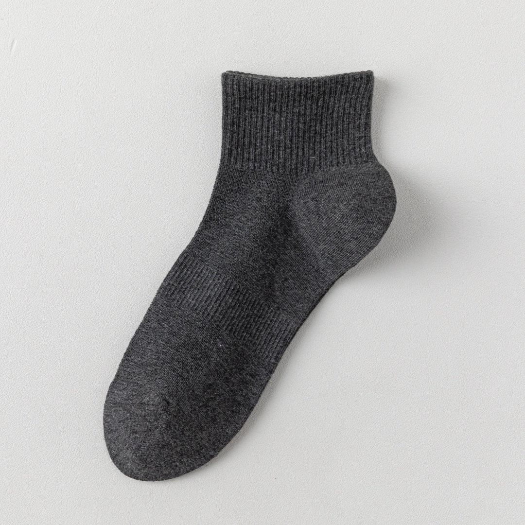 Men's 98% Cotton Breathable Mesh Ankle Socks - product photo showing breathable mesh comfort