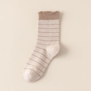 Women's 98% Premium Cotton Fine-Striped Scallop-Trim Crew Socks