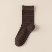 Women's 98% Premium Cotton Fine-Striped Scallop-Trim Crew Socks
