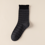 Women's 98% Premium Cotton Fine-Striped Scallop-Trim Crew Socks