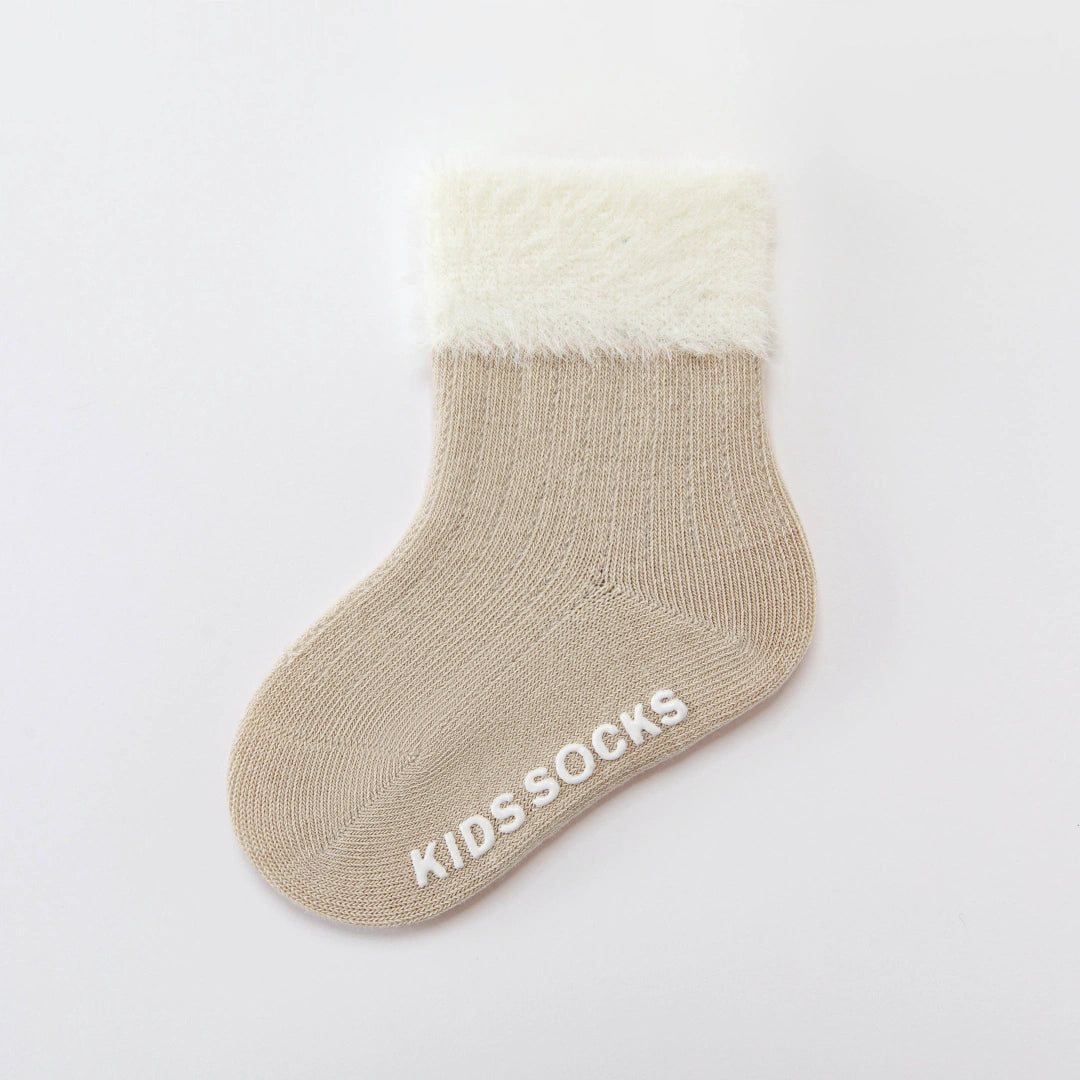 Baby’s Snowy Day' Fuzzy Chenille Cuff Boot Socks