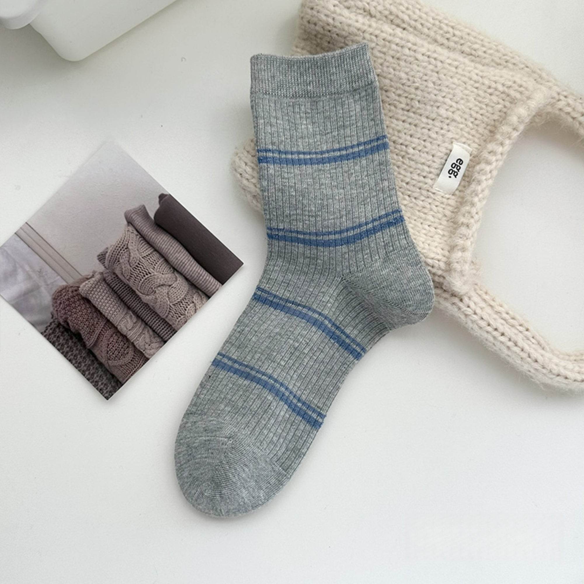 Women's Classic Thin Stripe Ribbed Socks - Single Pair