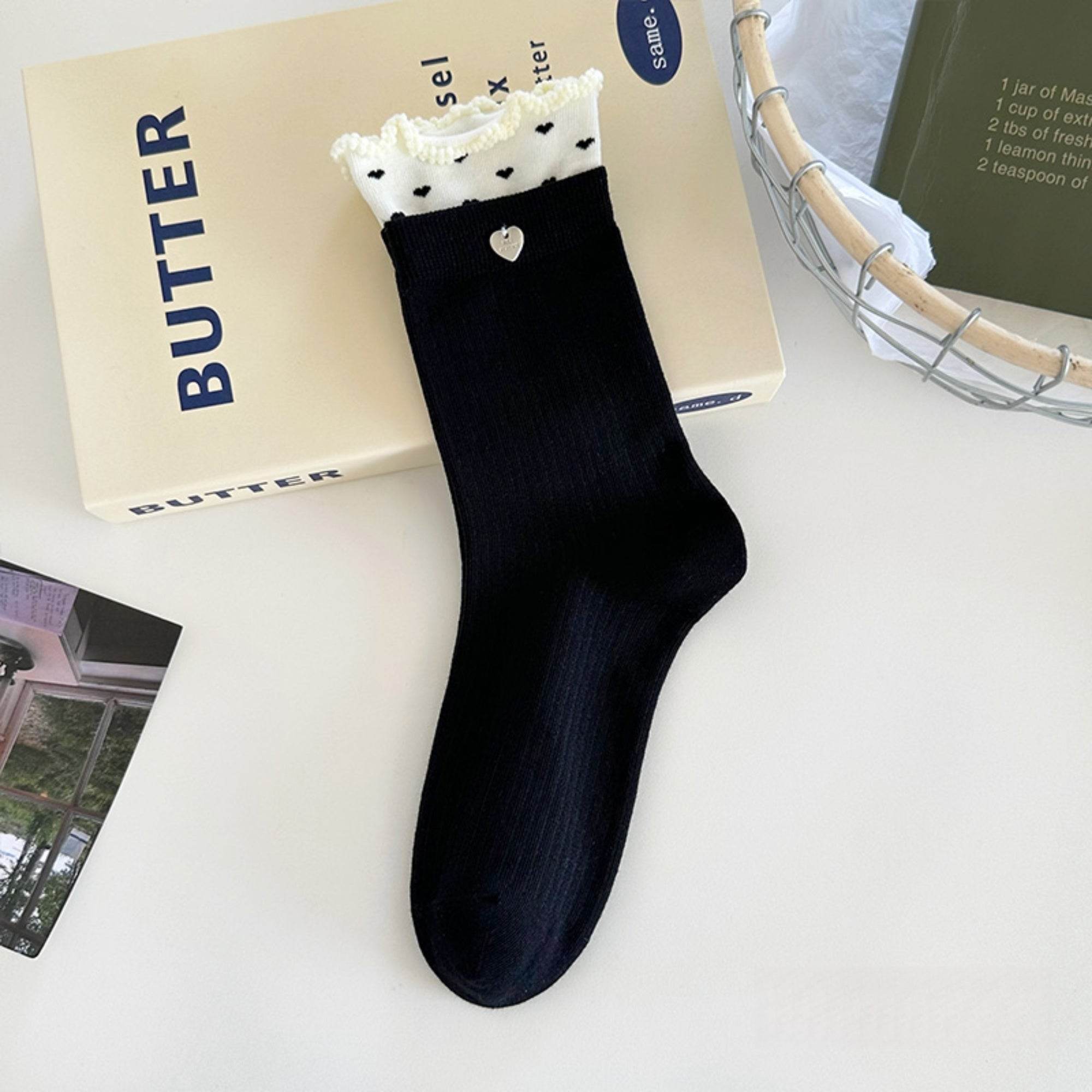 Women's Dainty Heart Charm Ruffle Socks - Single Pair