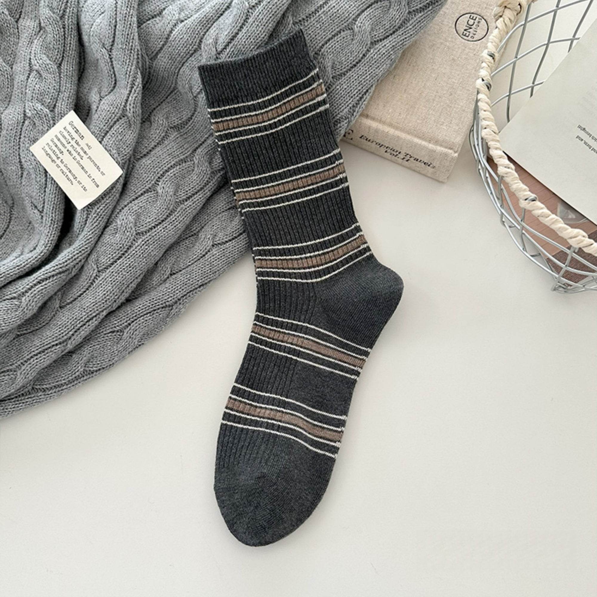 Women's Retro Varsity Striped Socks - Single Pair