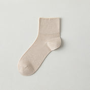 Women's 10% Mulberry Silk Ultra-Thin Cooling Quarter Socks - product photo showing seamless stretch comfort