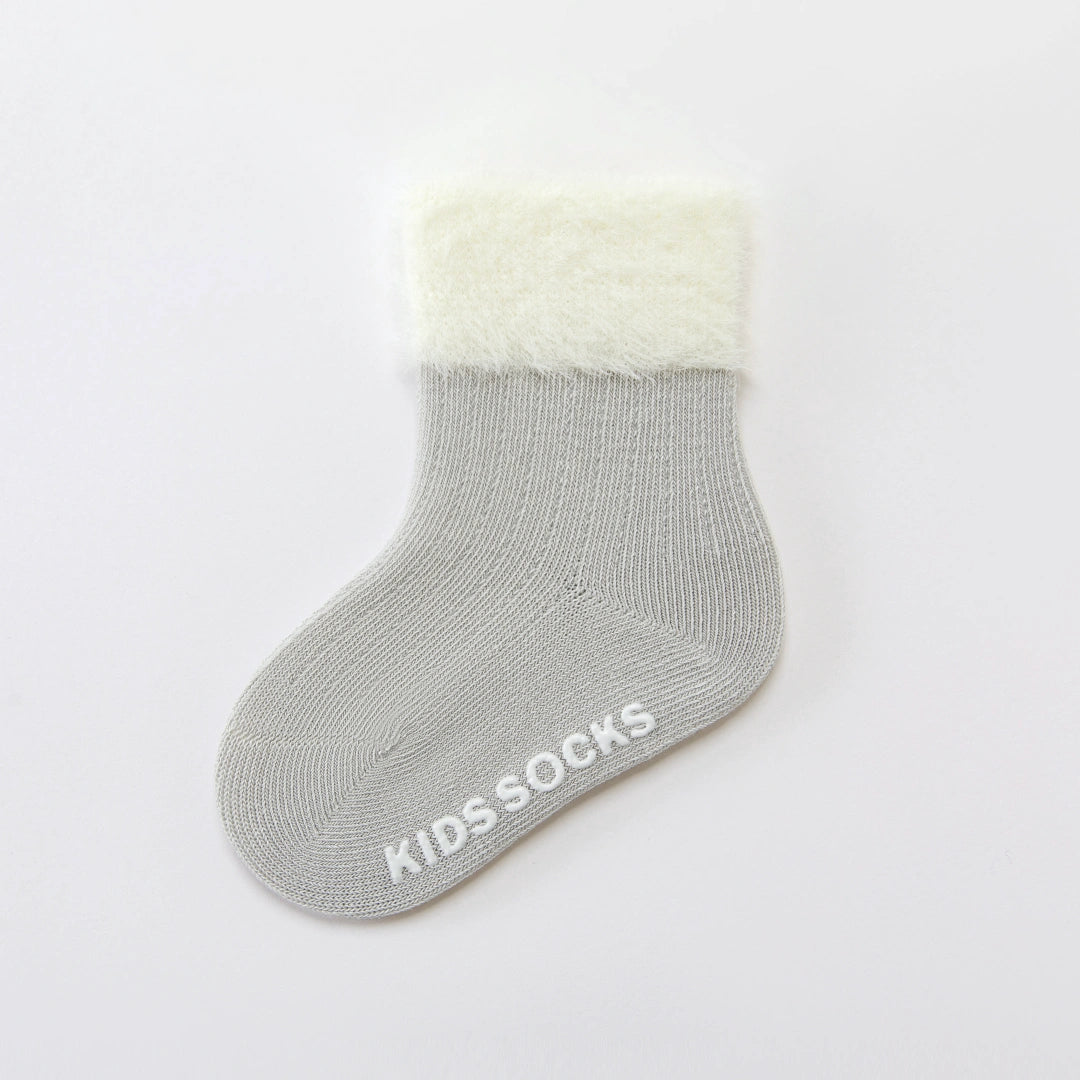Baby’s Snowy Day' Fuzzy Chenille Cuff Boot Socks