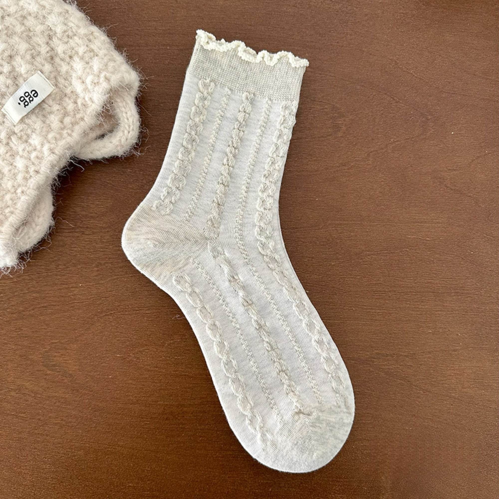 Women's Frilly Lettuce Edge Crew Socks - Single Pair