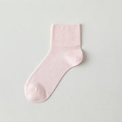 Women's 10% Mulberry Silk Ultra-Thin Cooling Quarter Socks - product photo showing seamless stretch comfort
