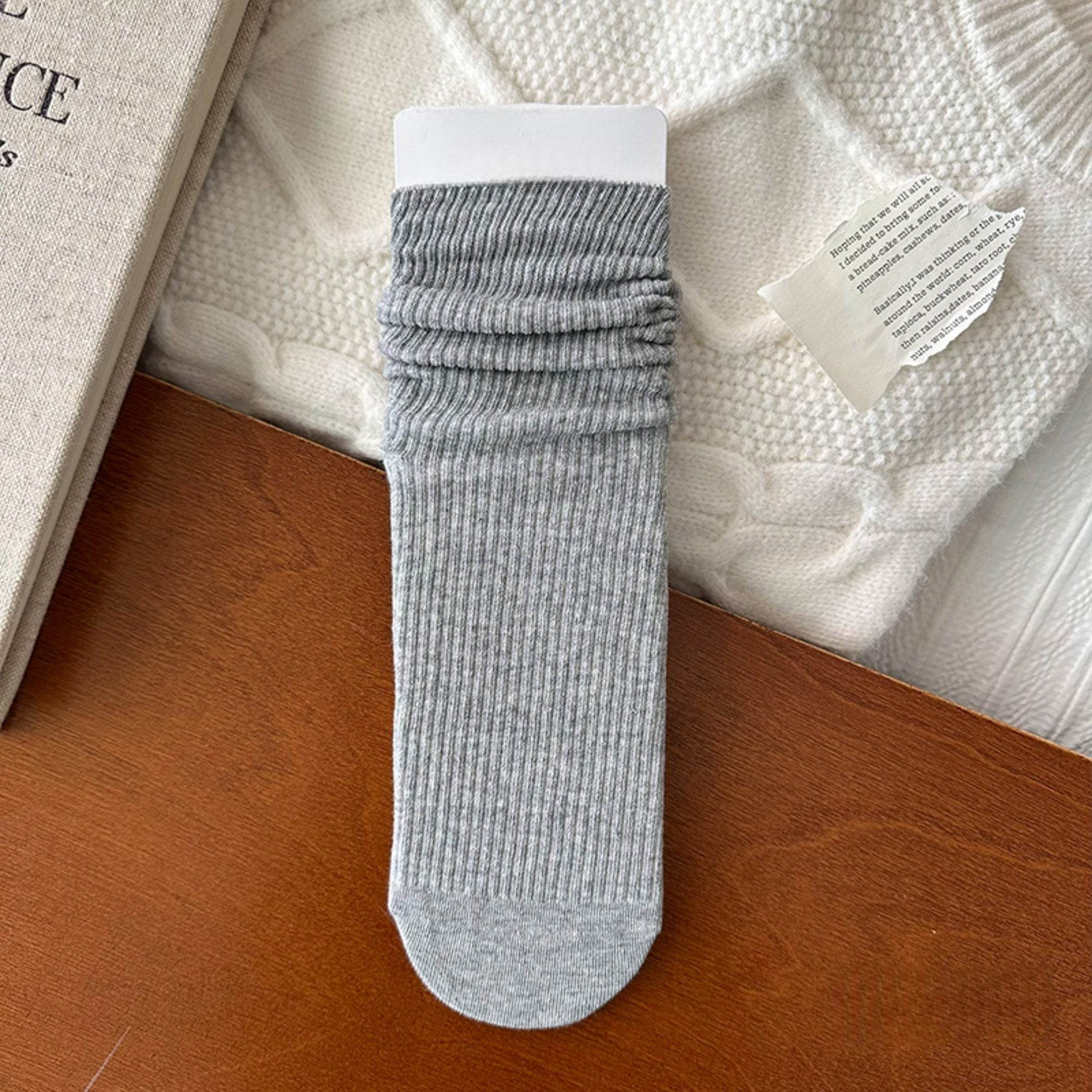 Women's Minimalist Ribbed Crew Socks - Single Pair