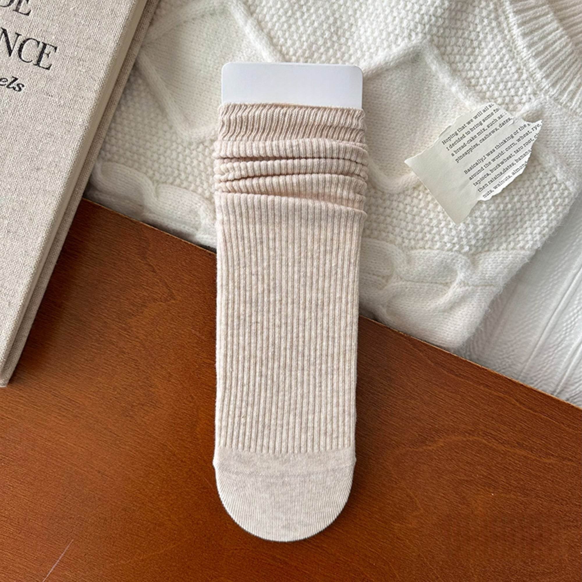 Women's Minimalist Ribbed Crew Socks - Single Pair